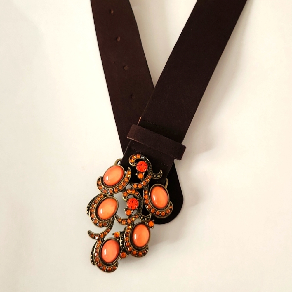 NWOT***Gorgeous Genuine Brown Suede Belt
